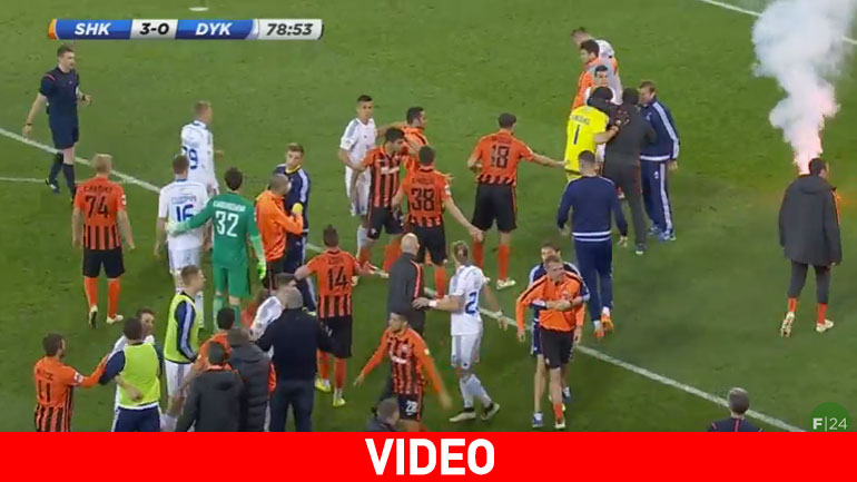 Σοβαρά επεισόδια στο ντέρμπι Σαχτάρ – Ντιναμό Κιέβου