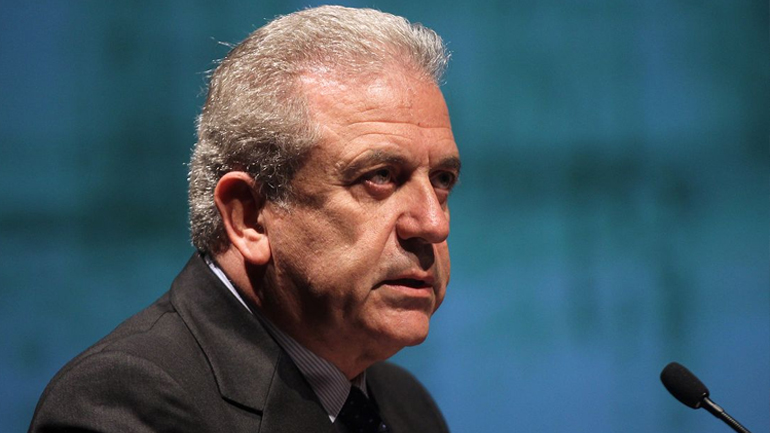 Δ. Αβραμόπουλος: «Η απόφαση για τις επανεγκαταστάσεις προσφύγων είναι δεσμευτική»