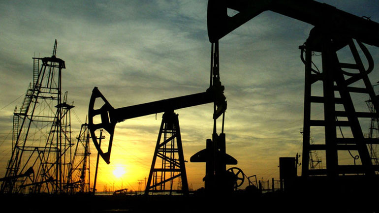 Τρίτη ημέρα απωλειών για το πετρέλαιο