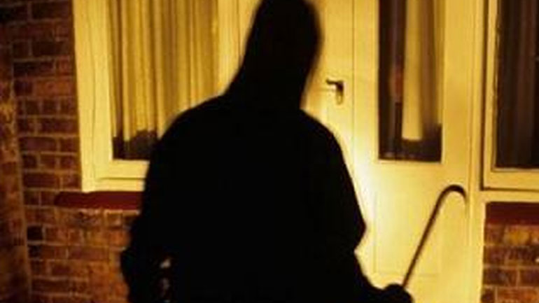 Χαλκίδα: Γύρισαν από την Ανάσταση και βρήκαν τα σπίτια τους άδεια!