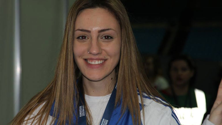 Χρυσό μετάλλιο στο αεροβόλο πιστόλι η Κορακάκη στο Παγκόσμιο Κύπελλο Νέων