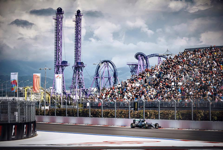 Την 1η Μαΐου ο Hamilton έτρεχε στο γκραν πρι της Ρωσίας...