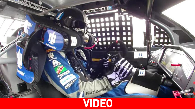 Του έφυγε το τιμόνι την ώρα του αγώνα!