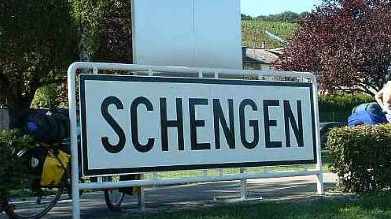 Πτήση από Αθήνα-Παρίσι πέρασε από έλεγχο εκτός Σένγκεν