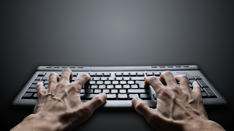 Θεσσαλονίκη: Συνελήφθη για πορνογραφία και ασελγείς πράξεις σε βάρος ανήλικης