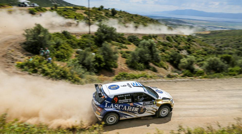 Ελλάδα, επιτυχίες και Αθανασούλας πάνε... πακέτο!