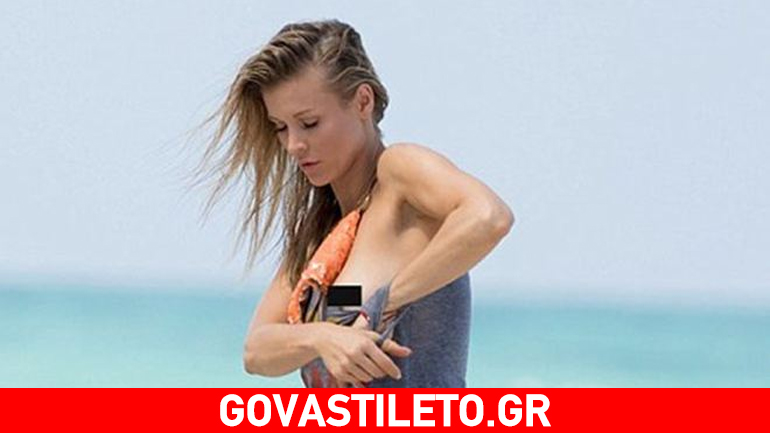 Joanna Krupa: Πήγε να βγάλει τη μπλούζα και βγήκε το πάνω μέρος του μαγιό!