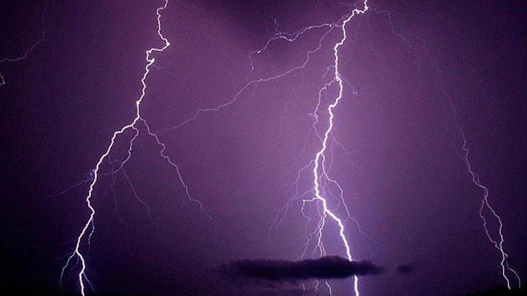 Η νέα παγκόσμια «πρωτεύουσα» των… αστραπών!