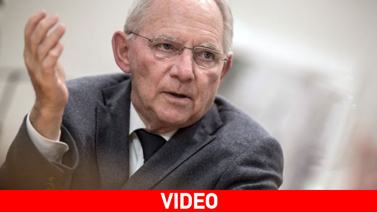 Σόιμπλε: Η βιωσιμότητα του χρέους αποτελεί προϋπόθεση για συμφωνία Σόιμπλε: Η βιωσιμότητα του χρέους αποτελεί προϋπόθεση για συμφωνία