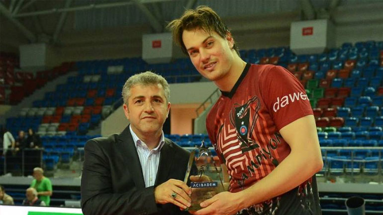 Βόλεϊ: Συμφώνησε με τη Βερόνα ο Τζούριτς