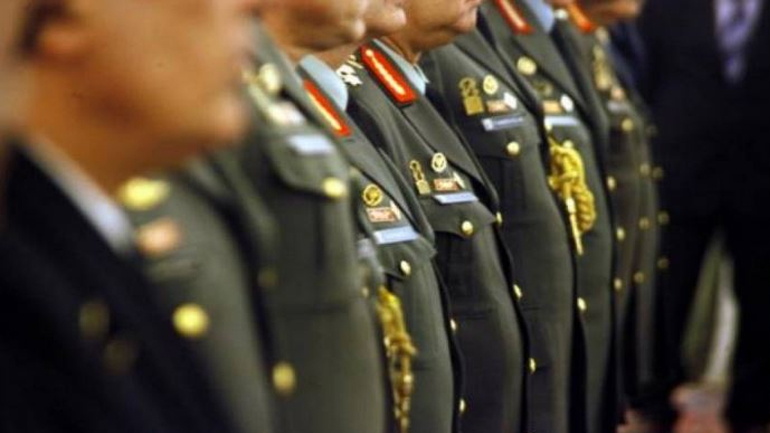 Αναδρομική αναπροσαρμογή των συντάξεων στρατιωτικών