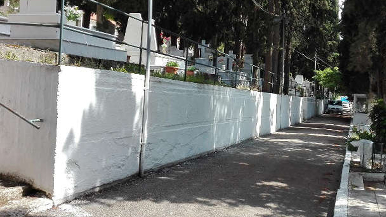 Σε βαρύ κλίμα το μνημόσυνο του άτυχου 5χρονου στην Κοζάνη Σε βαρύ κλίμα το μνημόσυνο του άτυχου 5χρονου στην Κοζάνη