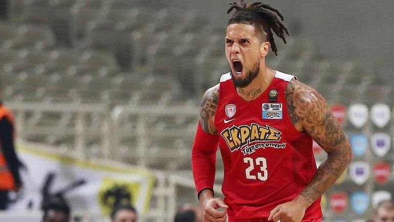 Στους τελικούς με επική ανατροπή ο Ολυμπιακός, 89-75 την ΑΕΚ