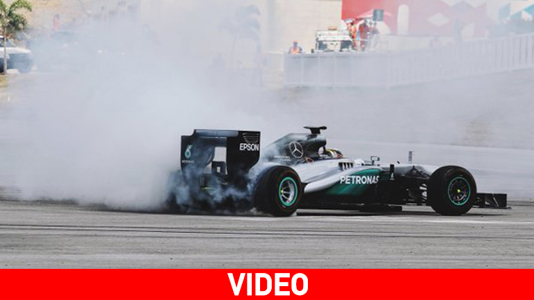 Ο Hamilton πήρε και το μονοθέσιο στην Καραϊβική!