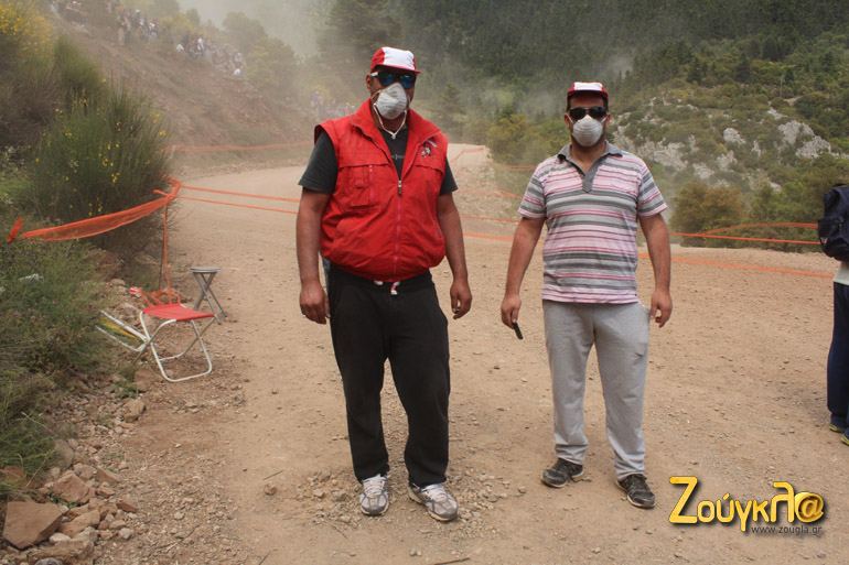 Άμα ξέρεις χρησιμοποιείς και τον ανάλογο εξοπλισμό προστασίας... χώματος