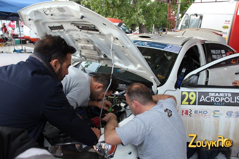 Ψάχνοντας το πρόβλημα...