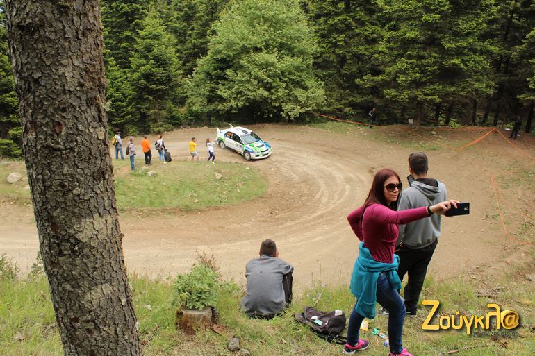 Οι γυναίκες προτίμησαν τις... selfie!