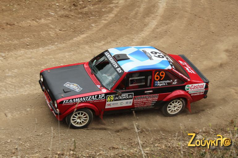 H ελληνική σημαία παντού...