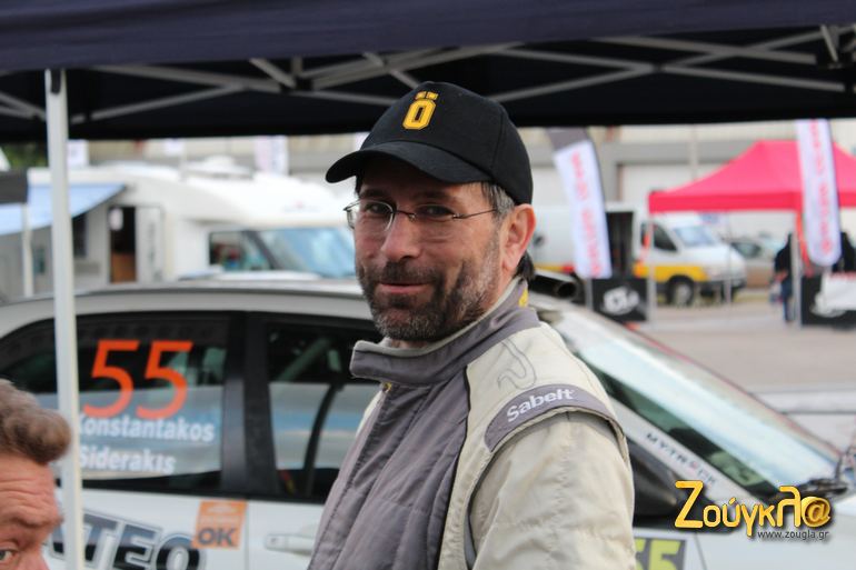 Φανταστείτε πως λίγο πριν ο Κωνσταντάτος είχε εγκαταλείψει... Παρ' όλα αυτά χαμογελούσε...