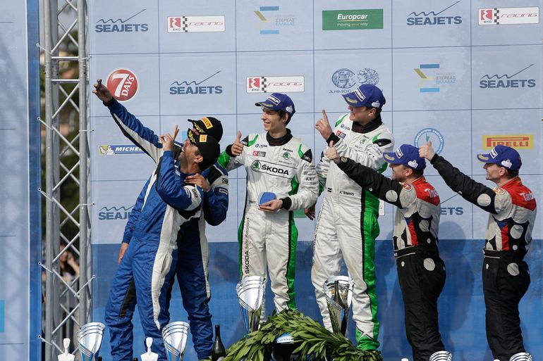 Selfie με τους νικητές του SEAJETS Ράλι Ακρόπολις...