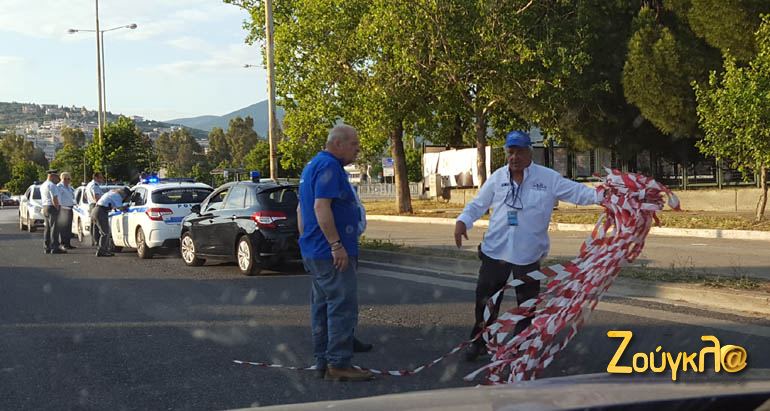 Υπεύθυνος του service park ήταν ο Τάσος Κορμαζόπουλος που τον συμβουλεύουμε να ελέγχει τα νεύρα του. Όταν τον ρωτήσαμε τι θα κάνουμε με τη ζημιά που έπαθε το αυτοκίνητό μας όταν έπεσε πινακίδα της οργάνωσης πάνω του, μόνο που δεν μας πλάκωσε! Σχετικό ρεπορτάζ και γι αυτό το θέμα θα διαβάσετε και θα δείτε από το video που έχουμε στην διάθεσή μας. Η συμπεριφορά σε καμία περίπτωση δεν αρμόζει σε συνεργάτη ομοσπονδίας που τον εμπιστεύεται σε αυτή την καίρια θέση και σε αγώνα του ευρωπαϊκού πρωταθλήματος! Άραγε πως θα δουν το θέμα στην Ομοσπονδία ή καλύτερα πως θα το δουν στο eurosport;