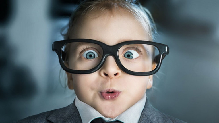 Επιλέγοντας γυαλιά οράσεως για το παιδί σας Επιλέγοντας γυαλιά οράσεως για το παιδί σας