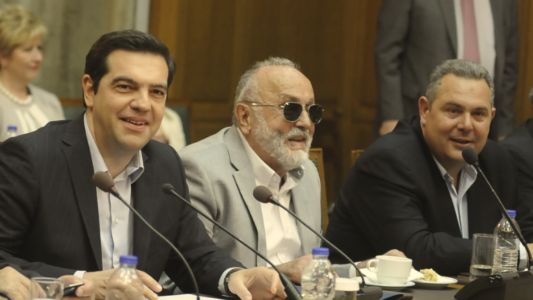 To δώρο Καμμένου στον Τσίπρα και η θητεία στο Πολεμικό Ναυτικό…