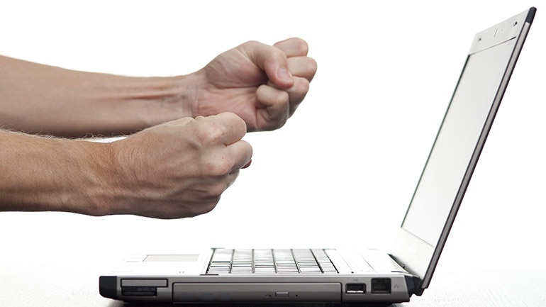 Επιβολή φόρου στο Internet και τη συνδρομητική τηλεόραση