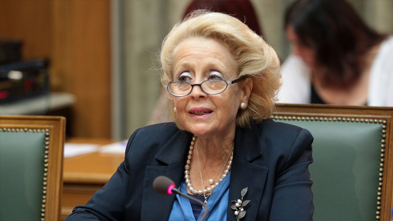 Βασιλική Θάνου: «Αθλιότητες, κατασκευασμένα, αισχρά ψεύδη»