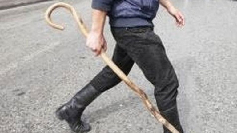 Ηράκλειο: Διέλυσαν φαρμακείο με… μαγκούρες!