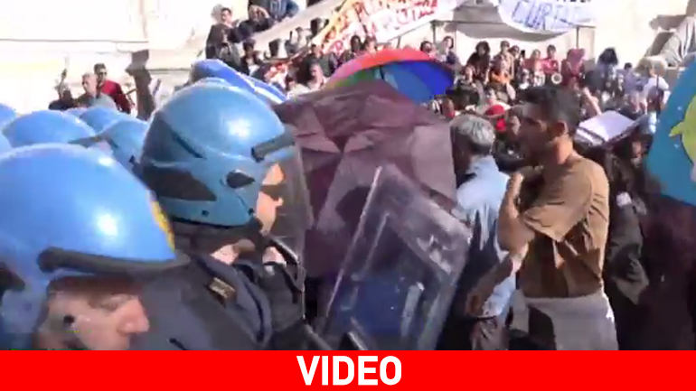 Ιταλία:  Χρήση αντλιών νερού κατά διαδηλωτών από τις Αρχές