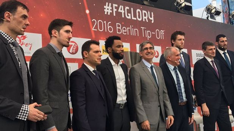 Τέσσερις μονομάχοι για μία κούπα!