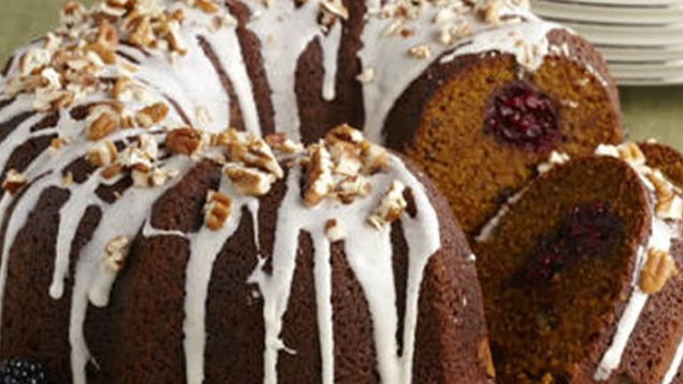 Λαχταριστό κέικ σοκολάτα με βατόμουρα!