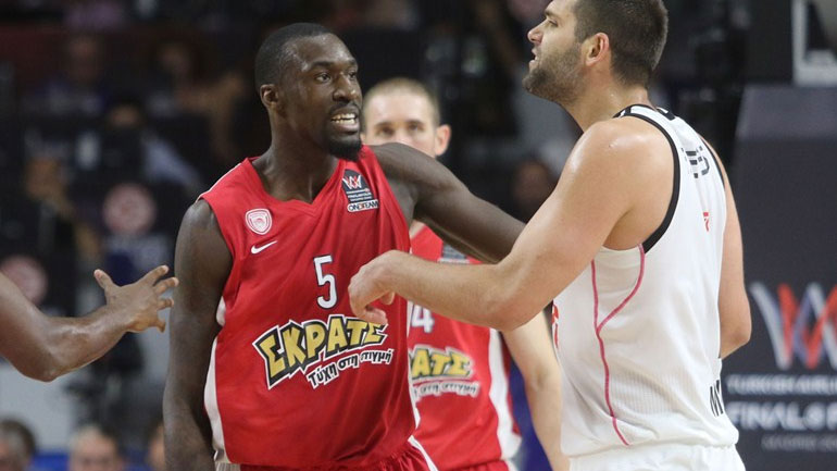 Η Ρεάλ «έκλεψε» τον Χάντερ από τον Ολυμπιακό