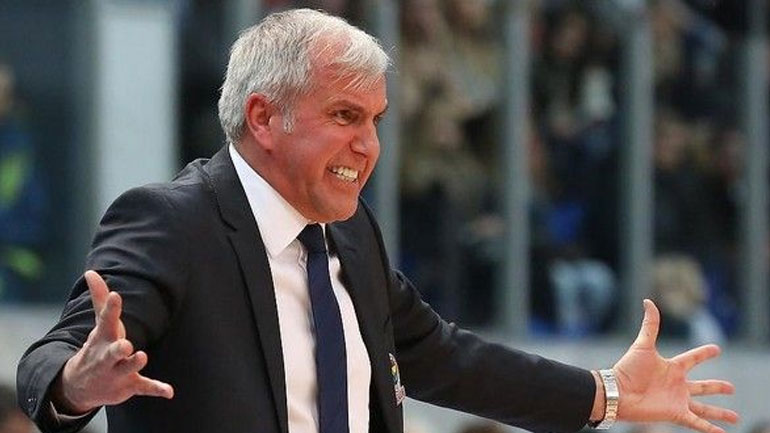 Ομπράντοβιτς: «Συγχαρητήρια στους παίκτες μου, αλλά υπάρχει ο τελικός και θέλουμε τον τίτλο»