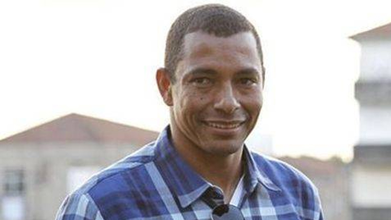 Υπογράφει για τρία χρόνια ο Ζιλμπέρτο Σίλβα