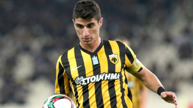 Με Μάνταλο στον τελικό η ΑΕΚ