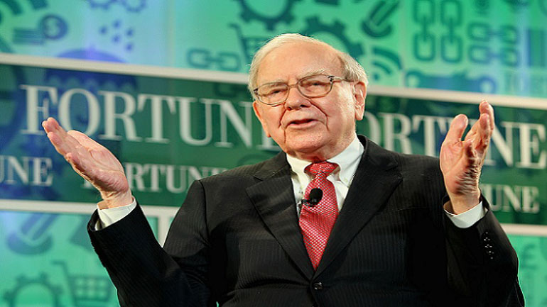 Αυξάνει την συμμετοχή του στην Apple ο Warren Buffett