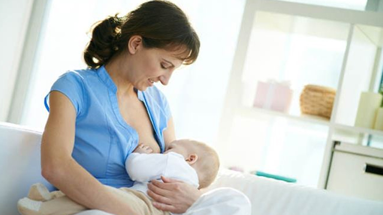 Λόξιγκας και μωρό: Από τι ακριβώς προκαλείται και πώς να τον αντιμετωπίσετε