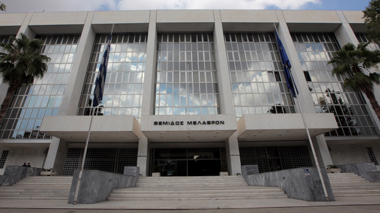 Αποφασίζουν για τη διάταξη Αθανασίου που έδινε αμνηστία ακόμη και σε κατηγορούμενους του σκανδάλου των εξοπλιστικών