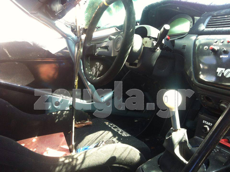 Η οροφή έφτασε μέχρι το τιμόνι...