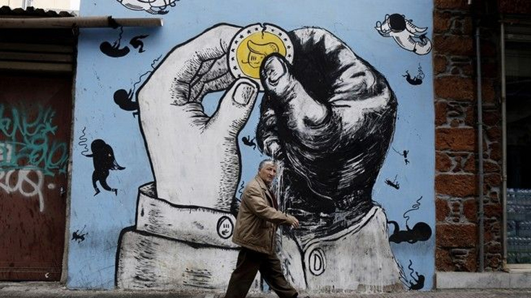 Υπάρχει θέμα κατάργησης 13ου και 14ου μισθού στον ιδιωτικό τομέα;