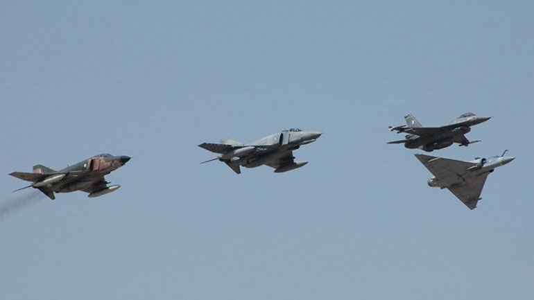 Συνεχείς παραβιάσεις του εναέριου χώρου από τουρκικά μαχητικά