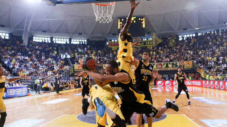 «Break» η ΑΕΚ, 77-67 τον Άρη