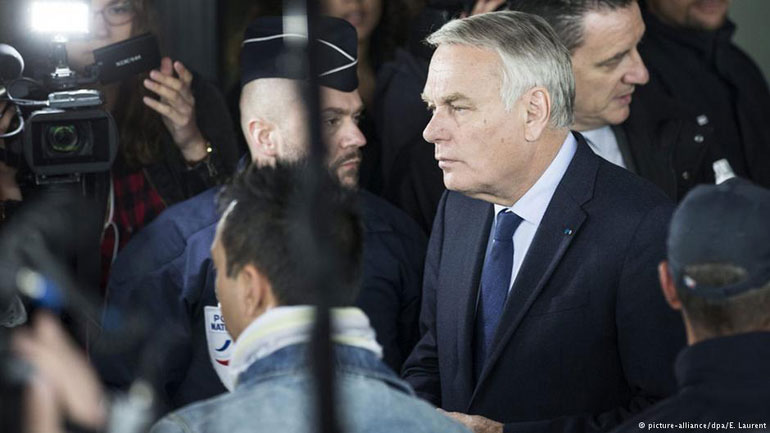 Αναβρασμός και στο αεροδρόμιο Σαρλ ντε Γκωλ για το αεροσκάφος της Egyptair Αναβρασμός και στο αεροδρόμιο Σαρλ ντε Γκωλ για το αεροσκάφος της Egyptair