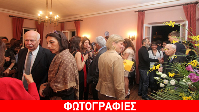 Η πριβέ ελληνική λέσχη του Λονδίνου μετακόμισε στην… Κέρκυρα