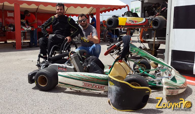 Ο Βασίλης Σαρημπαλίδης με τον Τάκη Παρασκευόπουλο...