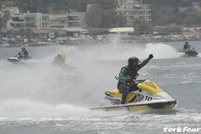 Η χαρά του τερματισμού και της διάκρισης...