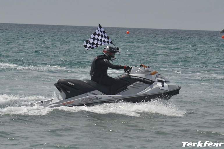 Τρομερή εμπειρία όταν παίρνεις την καρό σημαία!