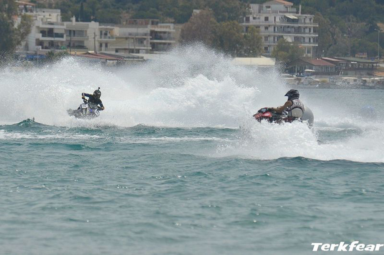 Πίσω και σε... έφαγα!